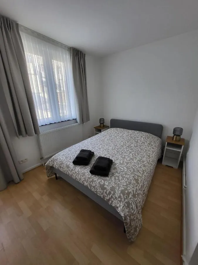 Studio Alicia, Idealement Situe Brussels