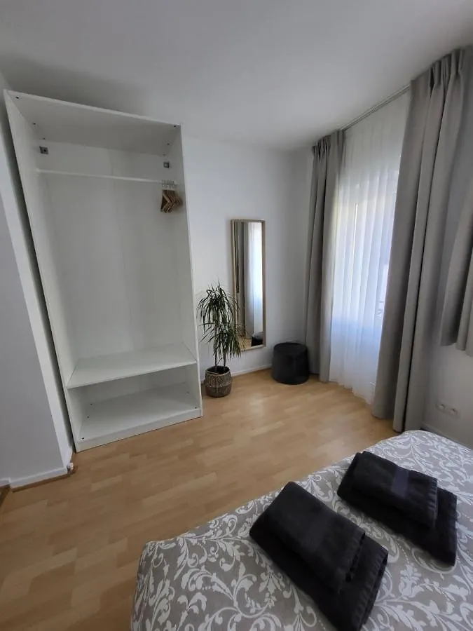 Guest house Studio Alicia, Idealement Situe Brussels